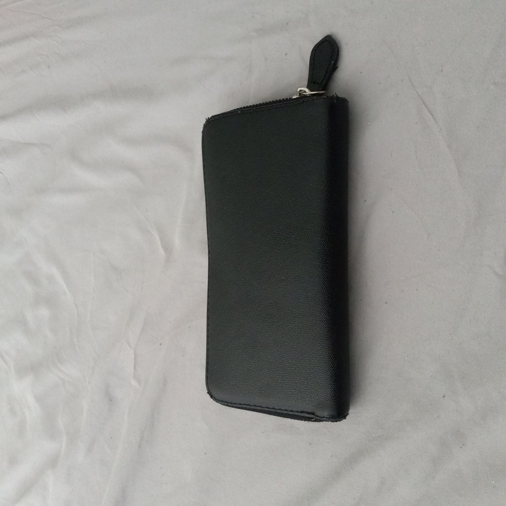 Black ⚫ Wallet - Picture 1 of 3